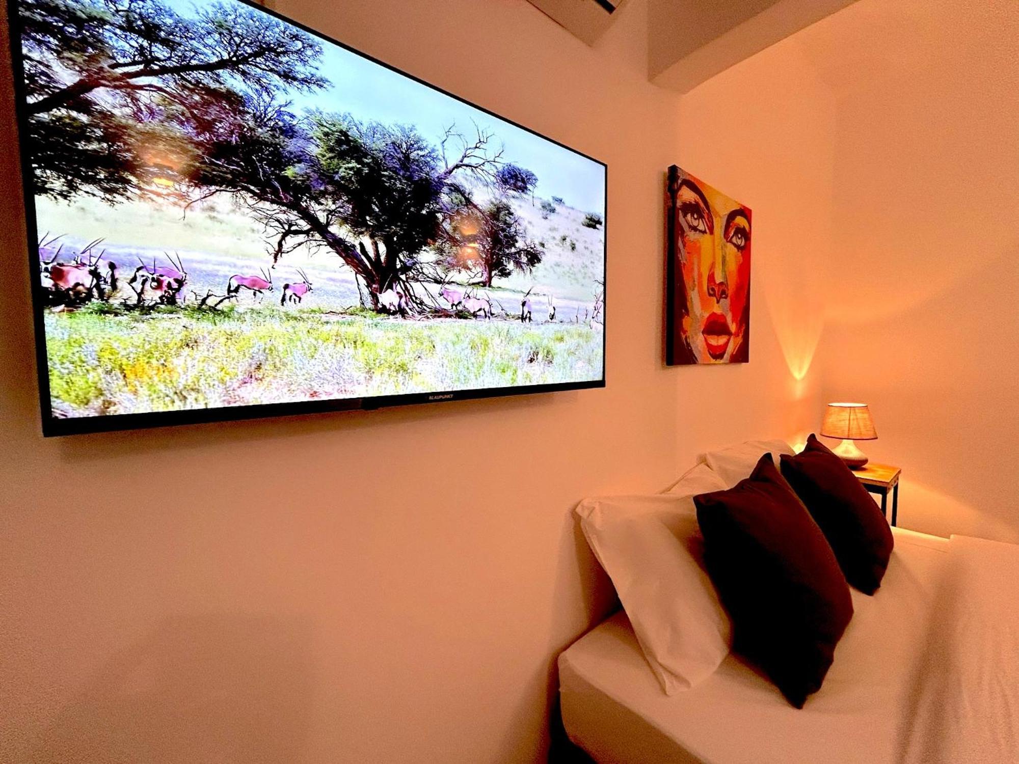 Queen Regina Suites By Platform 357 Nicosia Exteriör bild
