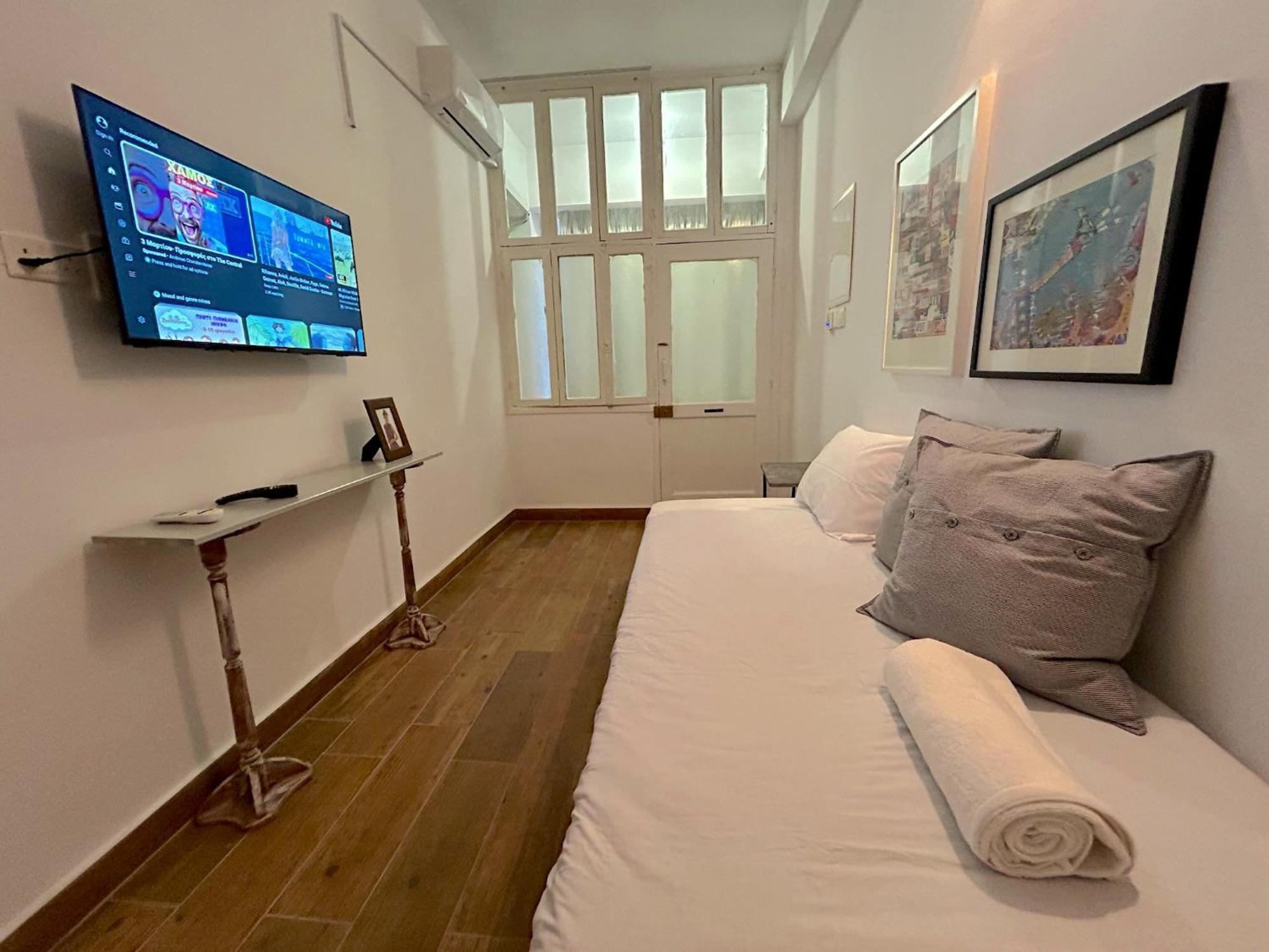 Queen Regina Suites By Platform 357 Nicosia Exteriör bild