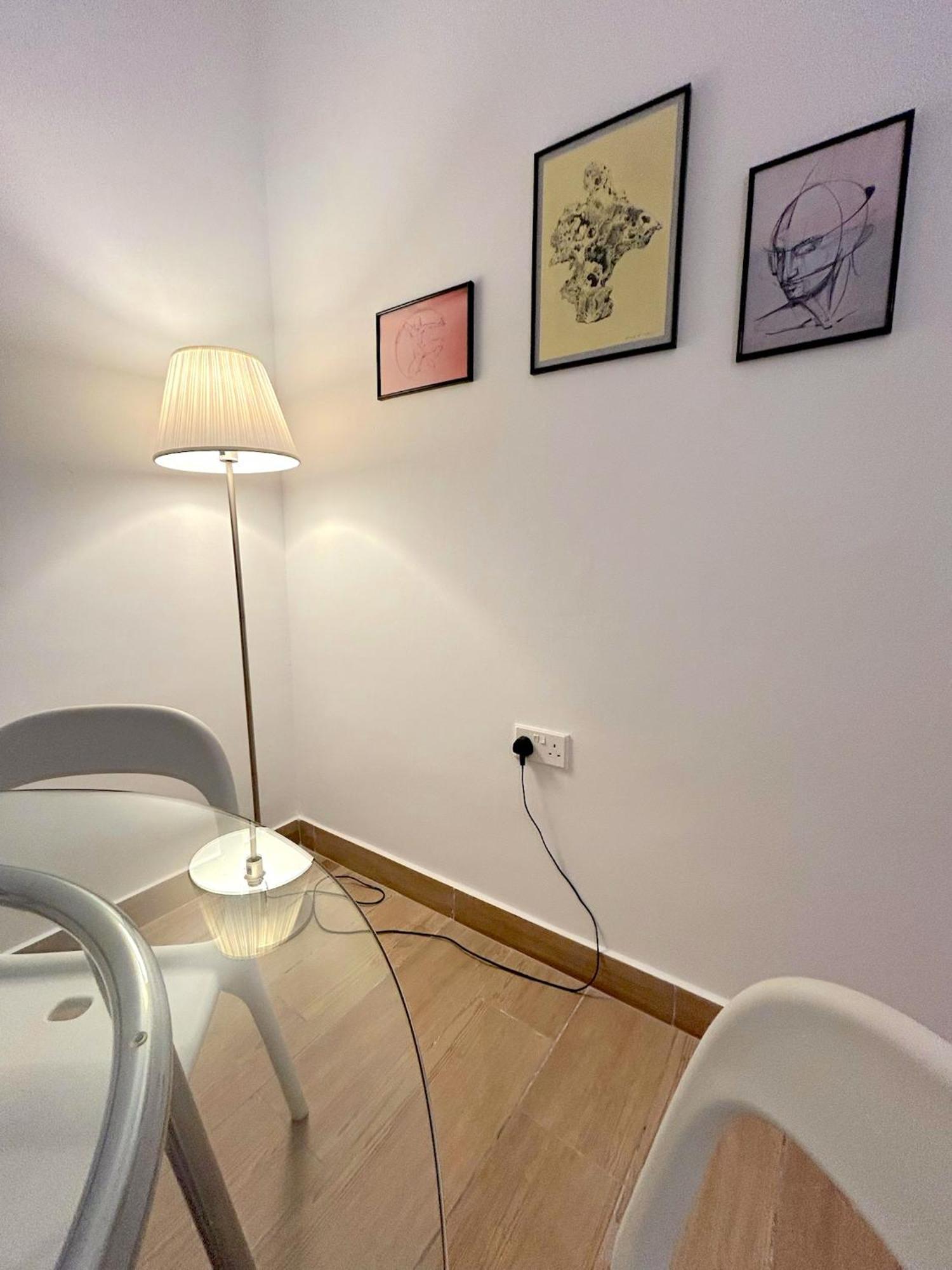 Queen Regina Suites By Platform 357 Nicosia Exteriör bild