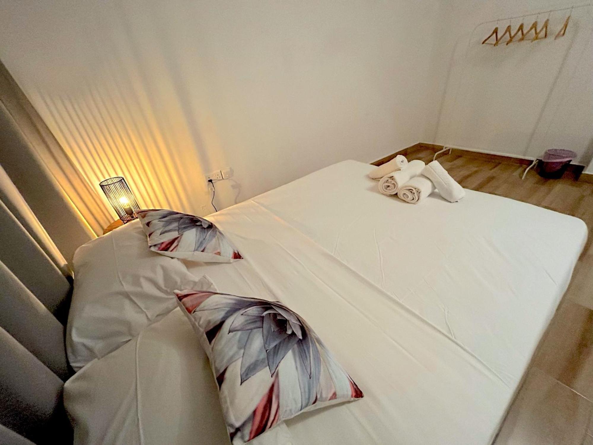 Queen Regina Suites By Platform 357 Nicosia Exteriör bild