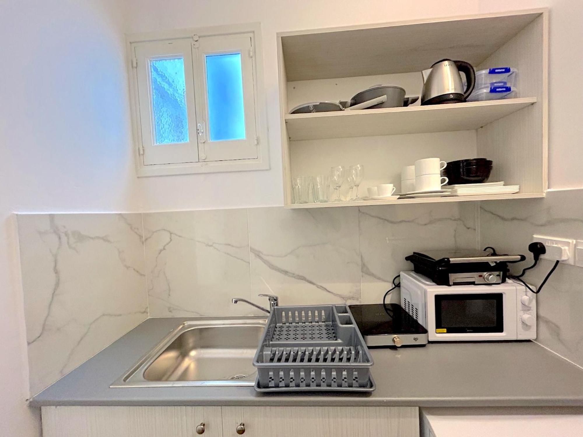 Queen Regina Suites By Platform 357 Nicosia Exteriör bild