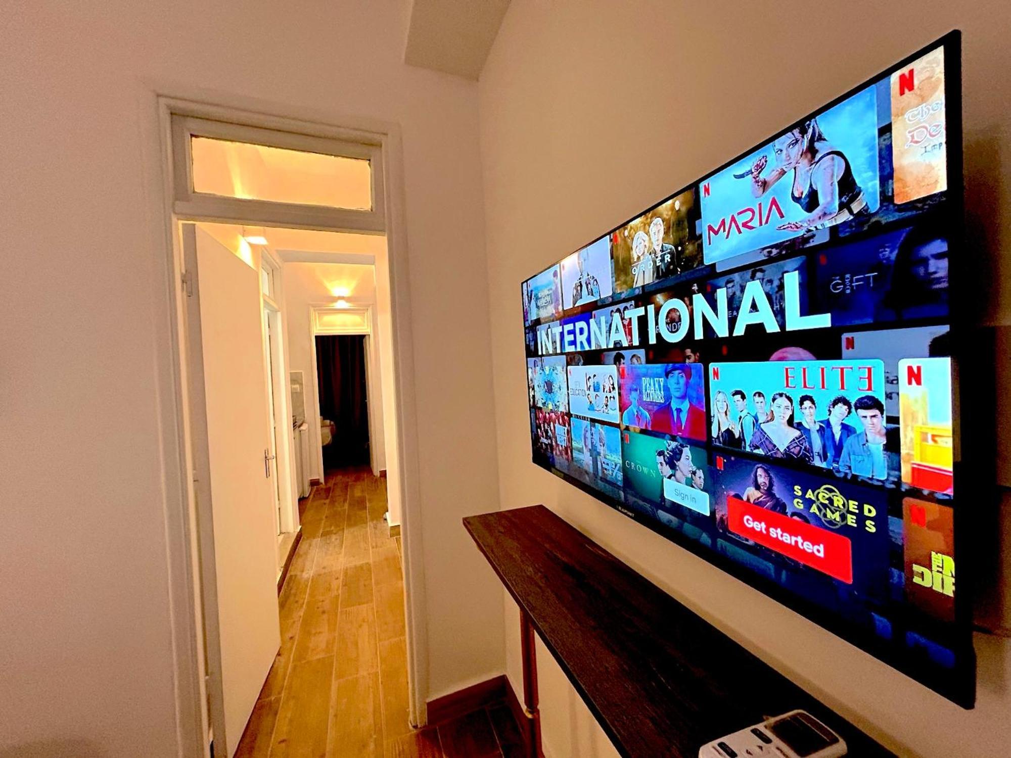 Queen Regina Suites By Platform 357 Nicosia Exteriör bild