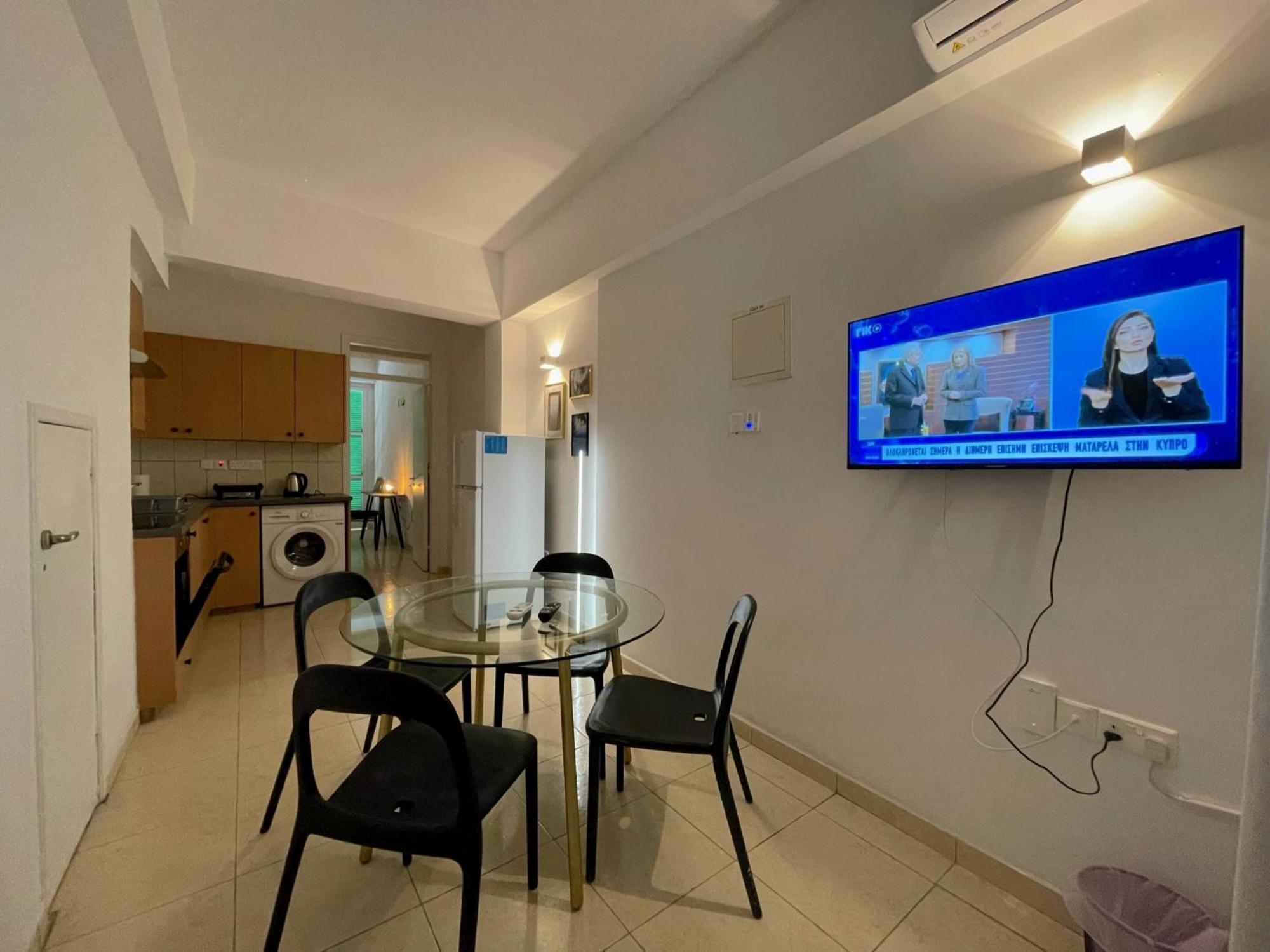 Queen Regina Suites By Platform 357 Nicosia Exteriör bild